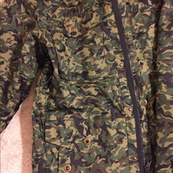 UFC Camo Jacket - Picture 5 of 5
